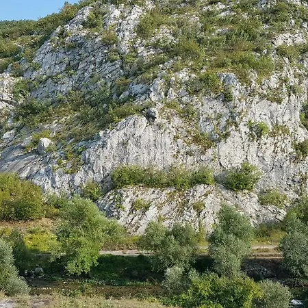 Sest Izvora- Apartment