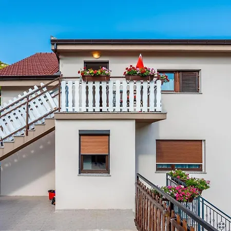 Apartmán Sest Izvora-